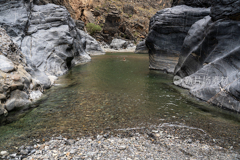 Wadi Bani Awf -阿曼的小蛇峡谷